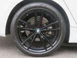 ◆ローンリース等ファイナンス商品、BMW専用自動車保険、BMWカード、コーティング、板金塗装、ドライブレコーダーなど社外品の取扱もございます。お車に関することは全てバルコムにお任せ下さい◆