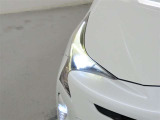 消費電力が少なく長寿命のLEDヘッドランプを装備しております。