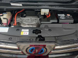 HV!4WD!3眼LEDライト!10型ナビ!フルセグ!セーフティーセンス!ETC!BSM!デジタルインナーミラー!Bカメラ!両側Pスライド!Pバックドア!右前に小修復有り!