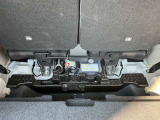 タイヤの修理は、パンク修理キット装備。