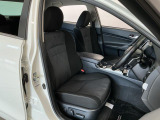 【運転席・助手席】内装ルームクリーニング済みです。しっかり綺麗にしていますので、是非、お確かめください。車に自信があるからこそ、是非一度ご来店頂き内外装も見てもらえると幸いです。