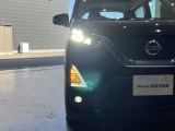 LEDヘッドランプ☆フォグライト付きです☆広く明るい視野で夜間運転を安全サポートしてくれます!これで夜道の運転も安心して運転できますね♪