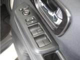 ◆パワーウィンドウスイッチ◆運転席から全席の窓の開閉操作を行うことが出来いつでも換気ができます!