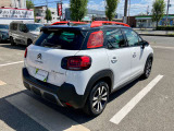 コーナーセンサー付きですので駐車も安心です。
