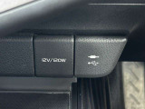 シガーソケット&USB&AUX。