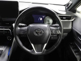 各操作スイッチなどもハンドルから手を放すことなく操作可能で安全運転に支援いたします!
