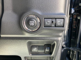 【キーレスプッシュスタート】!パワースライドドアのスイッチは運転席から操作ラクラク。★冷えた手を素早く温めることが出来る【ステアリングヒーター】。