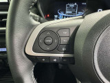 ステアリングスイッチ装備!運転しながら手元でオーディオの操作などができます。