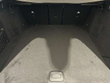 広いスペースが確保されておりますので、ゴルフバッグなどの大きなお荷物も積載可能です!実際にお試しになられたいお客様は、お気軽にスタッフまでお問い合わせ下さい。