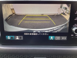 カラービジョンとガイド線で見やすいバックモニターと、全周囲が確認できるマルチビューモニターを装備。