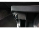 中古車だからボディーコーティングがおすすめ!下地処理が重要なコーティングはもちろんプロの施工でピカピカに仕上げます。濃色車は親水性、淡色車は撥水性のものがオススメ!
