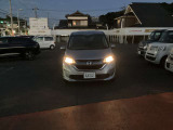 夜間 ヘッドライト