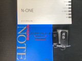 スマートキーはバッグなどにしまったままボタン操作でエンジンの始動・停止ができて大変便利です。
