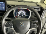明るく、視認性に優れたメーターで安全運転や燃費管理、車両点検などに役に立つ機能があります ※一部の車種には該当しないものもございます