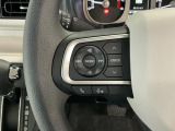 【オーディオリモコンスイッチ】ステアリング左に装備!運転中、視線をそらさずに選曲・ボリューム調整が可能に!