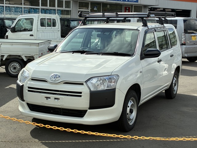 プロボックスバン 1.5 DX コンフォート 4WD