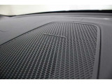 harman/kardon製のプレミアムサウンドシステムはセンタースピーカーの搭載により臨場感あふれるサラウンドを体感できます。