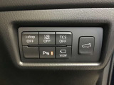 各種スイッチ類はこちらにレイアウトしています。