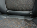 ◆ISOFIX◆シートベルトいらずでチャイルドシートと固定金具を連結するだけでガッチリ固定できます。