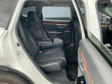 セカンドシートです!!ベンチシートになってますので、お二人の乗車ですとゆったり座って頂けますよ!!