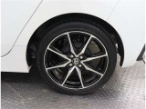 205/45R17サイズのタイヤになります.