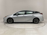 当社の車両本体価格には、納車前の車検整備費用も含まれています。別途で支払う場合、点検費用も安くありません。やっぱりU-Carは総額でも比べる必要がありますね。