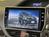 【純正10型ナビ】人気の純正ナビを装備。オーディオ機能も充実しており、Bluetooth接続すればお持ちのスマホやMP3プレイヤーの音楽を再生可能!毎日の運転がさらに楽しくなります!!