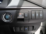 電動パーキングブレーキを搭載。スイッチ操作でパーキングブレーキを作動・解除することが可能ですので、操作の力が不要ですよ♪