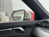 ●ブラインドスポット(サイドアシスト)付き!サイドミラーやバックミラーに映らない車両の存在を指し、これを意識することで事故のリスクを減らすことができます。