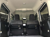 天井も綺麗です☆私は中古車を見るときに天井を良く見るようにしています☆ここが綺麗な車は車内が綺麗なことが多いです☆