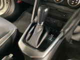 全てのトランスミッションのメリットを兼ね備えた理想的なAT、それがSKYACTIV-DRIVE(スカイアクティブドライブ)。「滑らかな変速」「ダイレクト感のあるシフトフィール」そして「低燃費」が特長です!