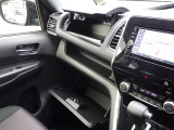 【収納】車検証やティッシュBOXいろいろすっきり収納できて便利です!