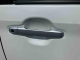 自動車保険もお任せください♪保険資格をもったスタッフがお客様ニーズに合わせてご提案させていただきます。もしもの時も、私たちが安心・丁寧・誠実にご対応させていただきます。