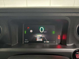 お車の情報を正確に把握できる液晶メーターです。