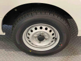 納車前にはプロのメカニックが点検、整備を行いますので安心してお乗り頂けます!!