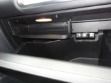 車輌に関する装備・価格等ご不明点などお気軽にお問合せ下さい。また、総額価格に関しましては車輌本体価格に納車に関わる費用等は別途料金がかかります。詳細は当店スタッフへお問い合わせ下さいませ。