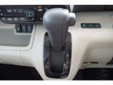 CVT車セレクトレバー