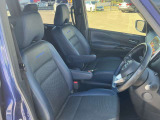 運転席は広くゆったり作られているので運転される方もリラックスして運転できます!