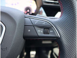 Audi正規ディーラーが高品質をお約束。高度な訓練・教育を受けたAudi専任メカニックが、100項目にもおよぶ精密な点検を実施いたします。すべてをクリアしたAudi車だけが、あなたのお手元に届けられるのです。