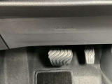 運転席二ーエアバッグです。