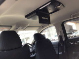 このお車にはリアシートモニターも装備してます!