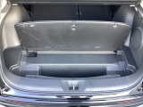 パーセルカバー使用時は荷室空間としても優秀です。