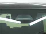 ◆Honda SENSING◆ カメラ等装置で精度の高い検知能力を発揮、安全運転を支援します。ステアリング上のコントローラーに注目!