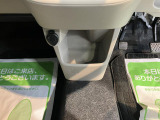 より多くの一般の方へ車を届けれればと思っておりますので同業者様への販売は極力控えさせて頂いております。ご了承下さい。