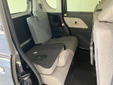 お客様にぴったりなおクルマをお選びいただけますように様々な展示車をご用意致しております!ダイハツの軽自動車だけではなく、他メーカー車やコンパクトカー・ミニバンなども数多く取り揃えております!