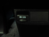 非常時やキャンプなどに役立つAC100Vコンセント付きです。