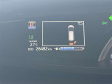コーナーセンサーを車の前後に装備。障害物までの距離に応じて警告音を変えてお知らせ。縦列駐車時や駐車場・車庫などでの取り回しをサポートします。詳細は販売店スタッフまでおたずねください。