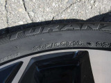 タイヤサイズは、205/60R16です。