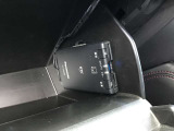 ETCが装着されています。再セットアップ後高速道路の料金所をノンストップで通過できて大変便利です。