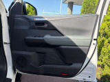 ☆クルマ買ったらエンジンオイル無料のテクノオートリアルです。納車時より走行距離4000キロ又は6ヶ月に一回のペースでご来店していただければ、エンジンオイル交換が無料です!工賃・オイル代金が0円!